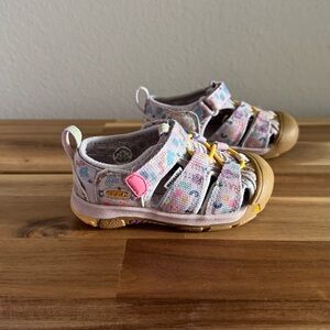 Keen Newport H2 Tiny Candy 6 Toddler Girl Shoes Sandals